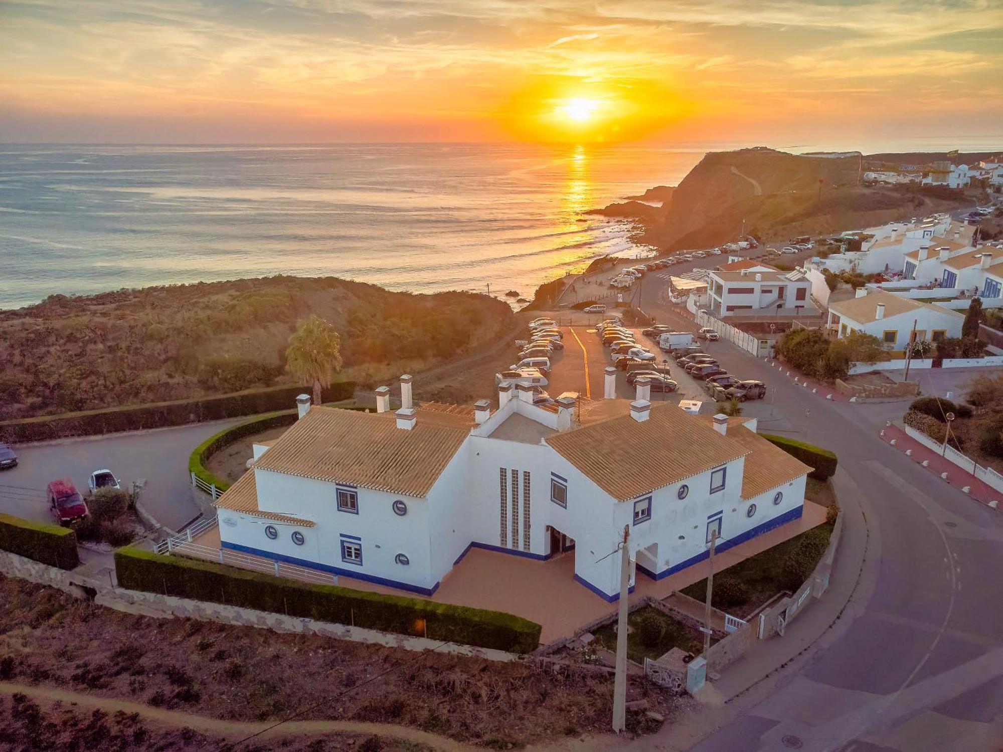 Sweet Home Arrifana // Beachhouse Praia da Arrifana Dış mekan fotoğraf